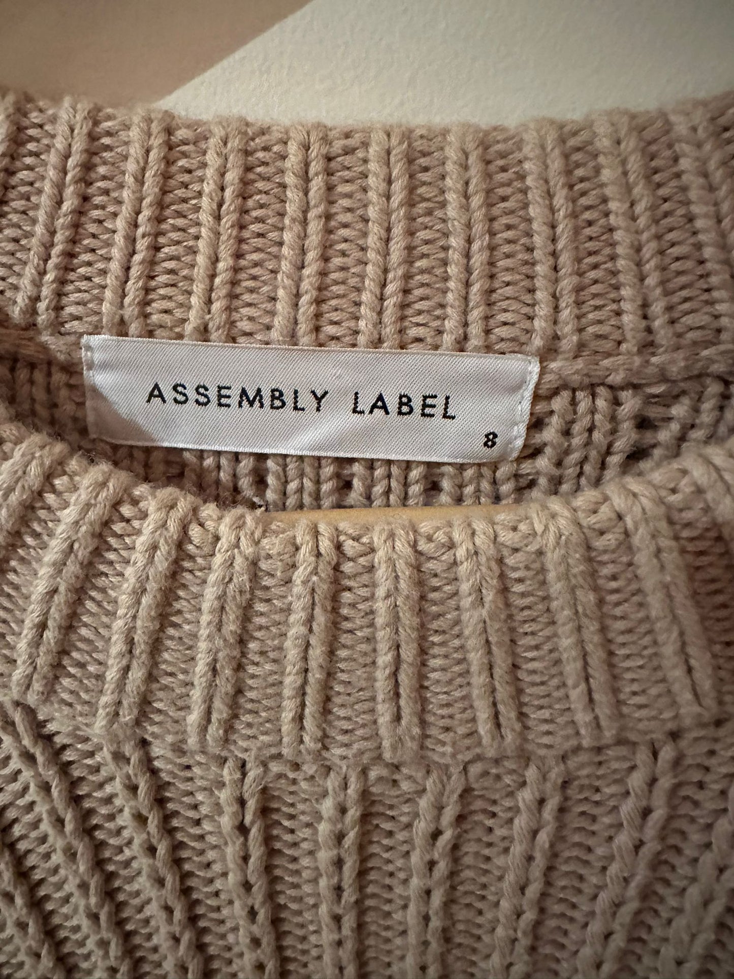ASSEMBLY LABEL Heavy weight cotton knit jumper size 8