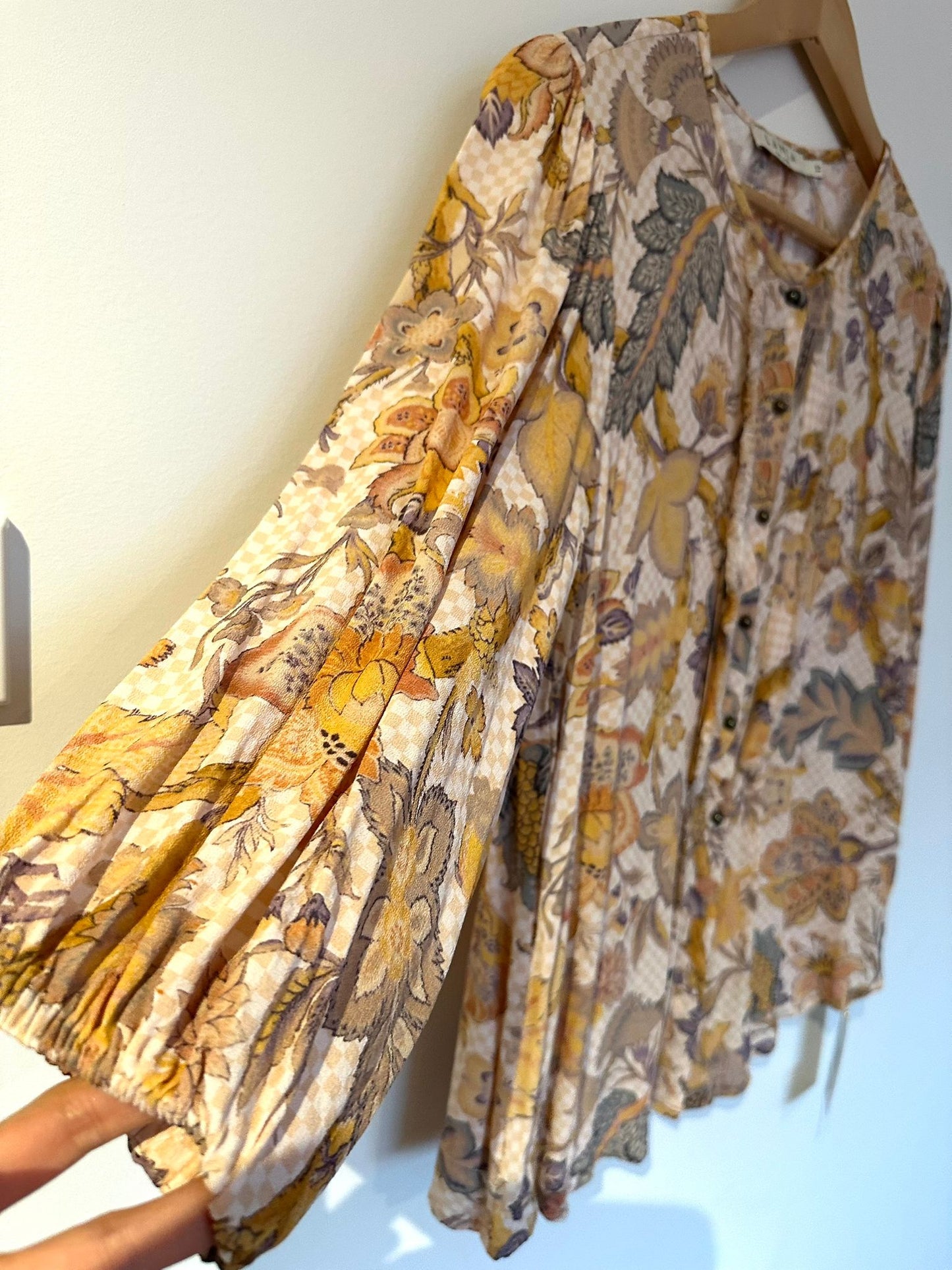 LANIA THE LABEL Serene top Size 12